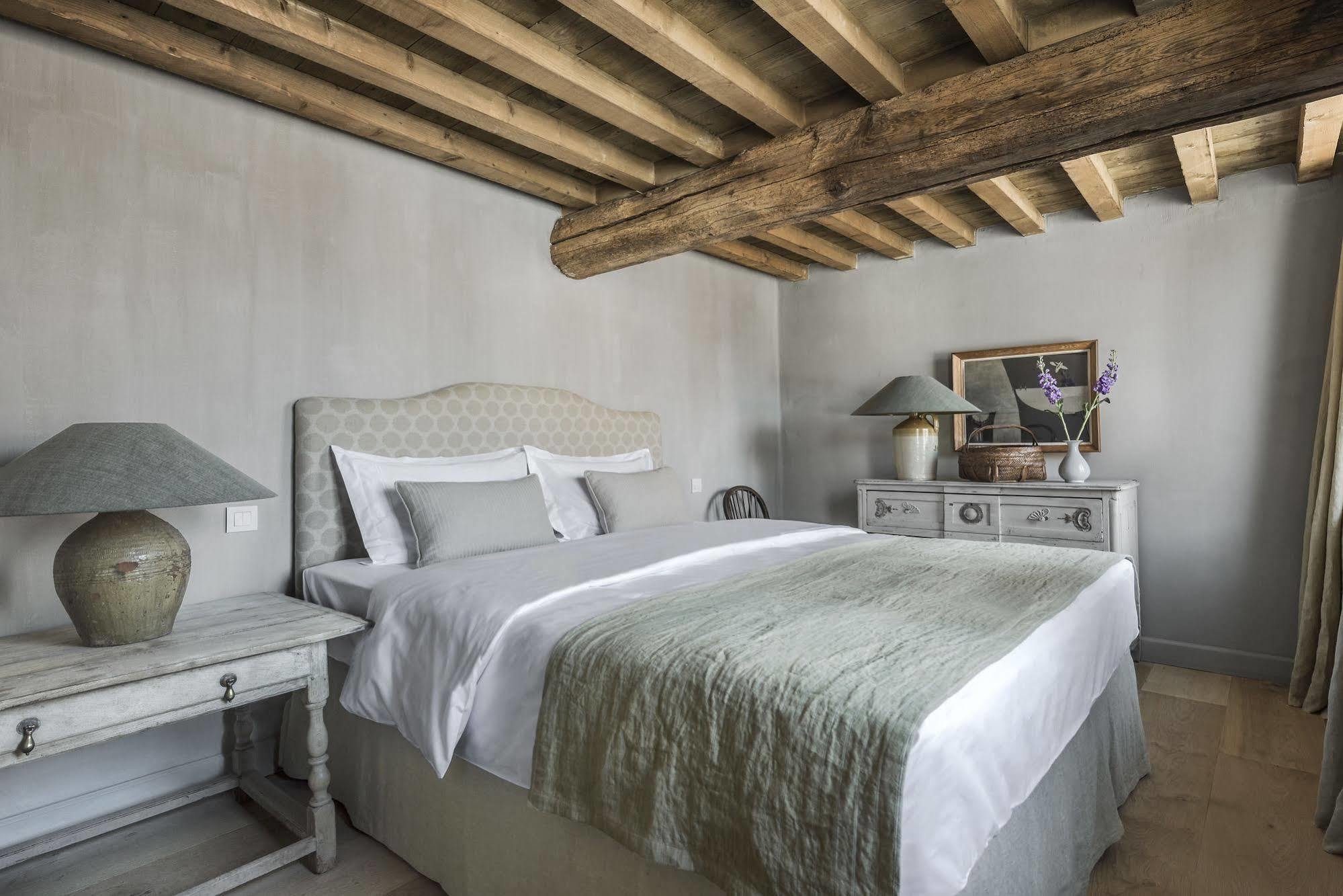 Hign-end Getaway In Heart Of Medieval - Katelijne Apartment *